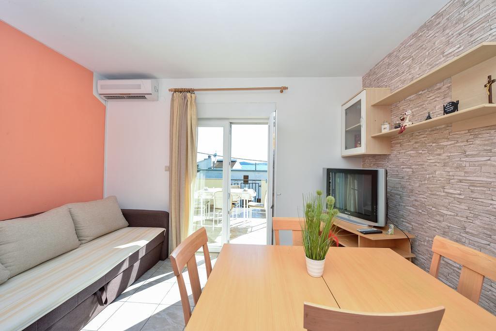 Apartments Duje ビビニェ エクステリア 写真